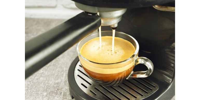 Jak i czym prawidłowo czyścić ekspres do kawy?